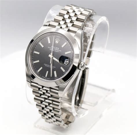 rolex datejust black dial smooth jubilee bracelet|rolex datejust champagne dial price.